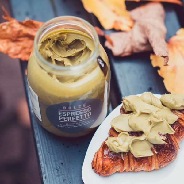 Pistaziencreme-kaufen-espressoperfetto-leckere-creme-2.jpg